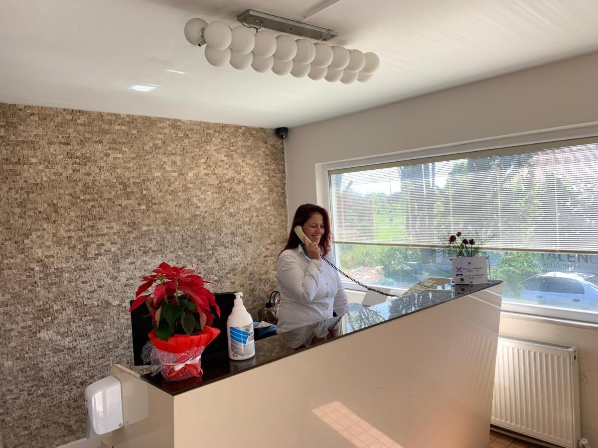 Talen Otel Istanboel Buitenkant foto