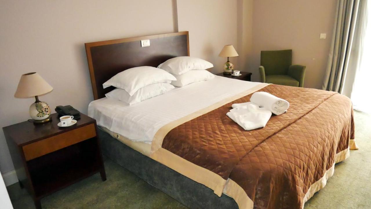 Talen Otel Istanboel Buitenkant foto