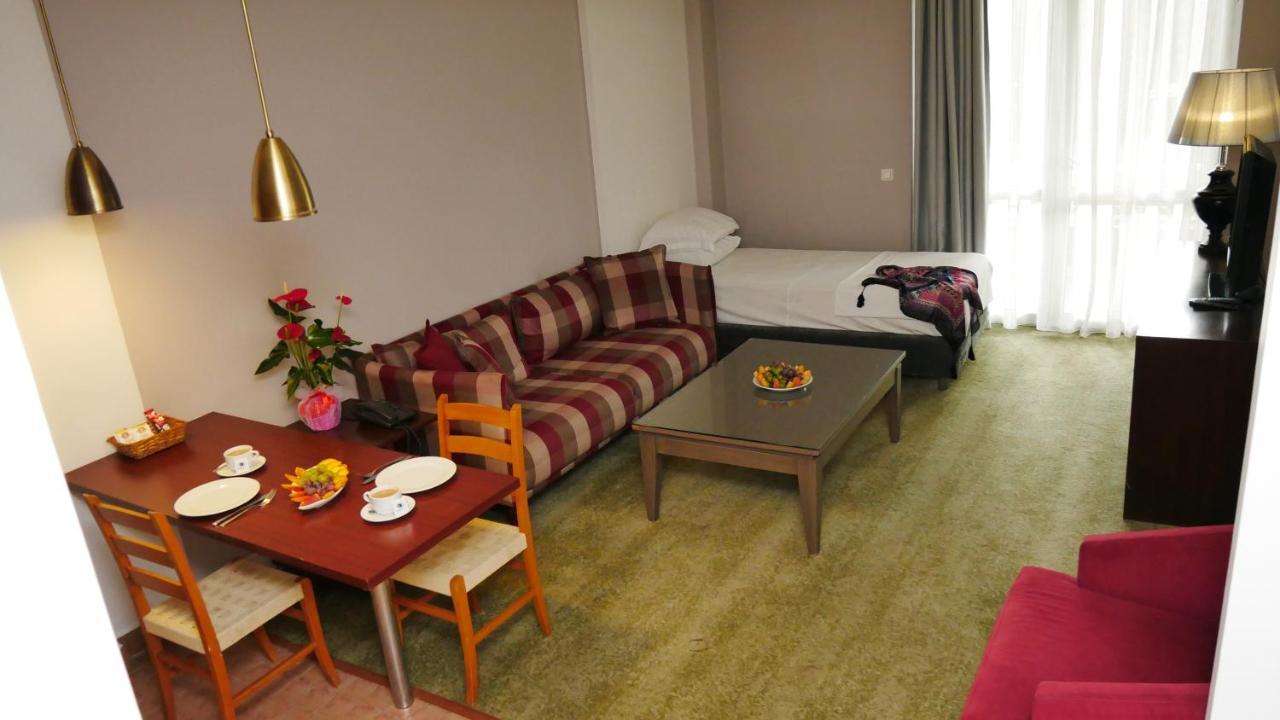 Talen Otel Istanboel Buitenkant foto